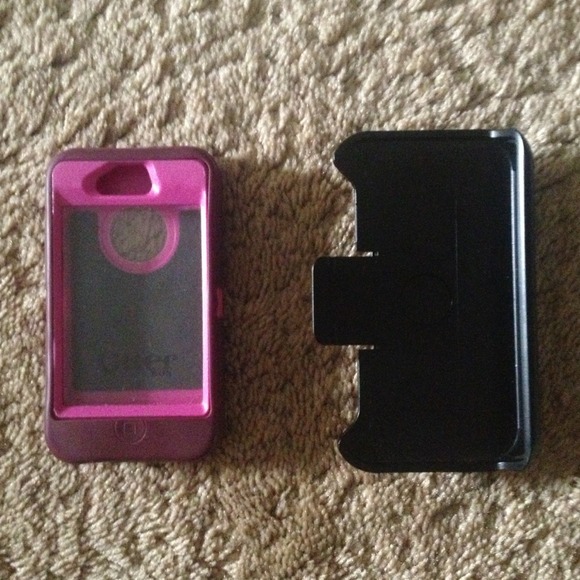 🍀SOLD🍀OtterBox 4s case