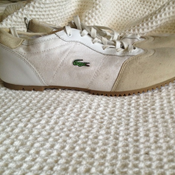 Lacoste tennis shoes size 10.