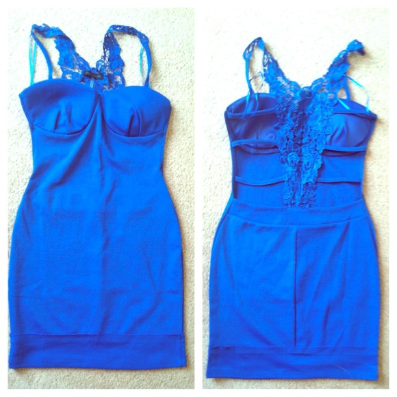 *SOLD on VINTED* Blue Backless Bodycon Dress