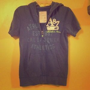 Short sleeve zip up Aeropostale hoodie
