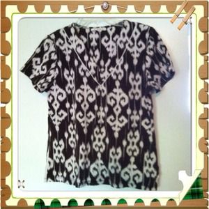 JM Collection Size M Brown/White Pullover Top
