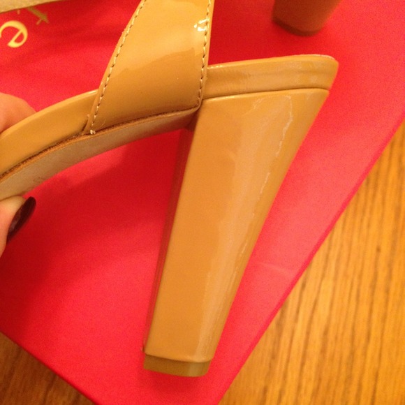 Kate Spade "Roseland" Heels - Picture 4 of 4