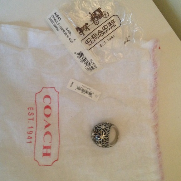Coach Floral Dome Ring, Infinity Scarf & Bow Sweat