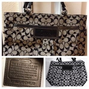 SOLD!!! Gray & black COACH Handbag