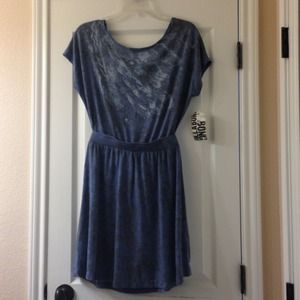 Billabong dress never worn still has tag