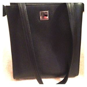 Authentic Vintage Dooney & Burke❌HOLD❌