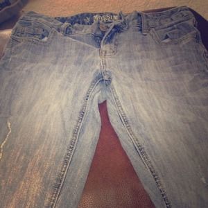 ☔️Mossimo Size 7 cropped capris