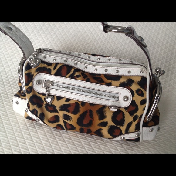 Kathy Van Zeeland cheetah print handbag like new