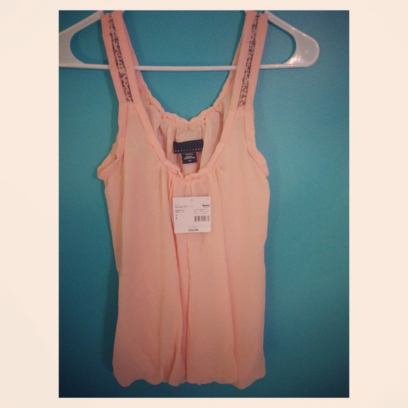 Blouse - Picture 1 of 3