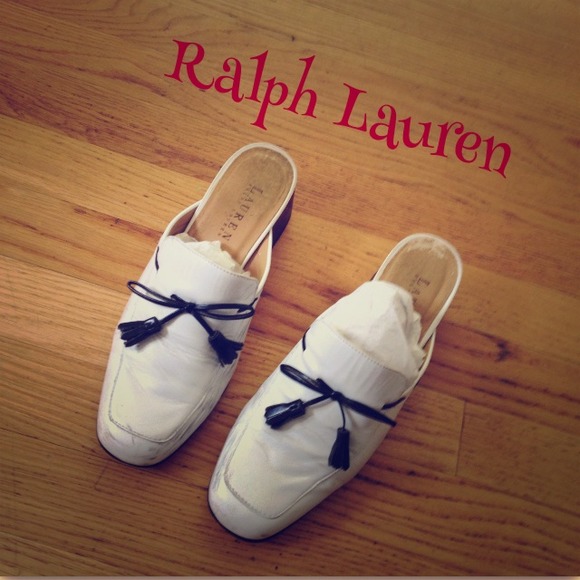 Ralph Lauren loafer low heels