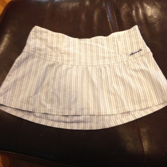 Abercrombie skirt! - Picture 1 of 3
