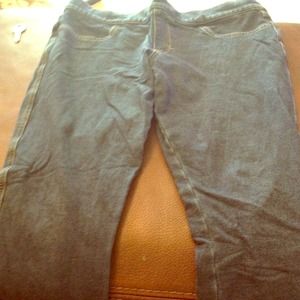 ☔️Abercrombie Jeggings Skinny leggings Size M