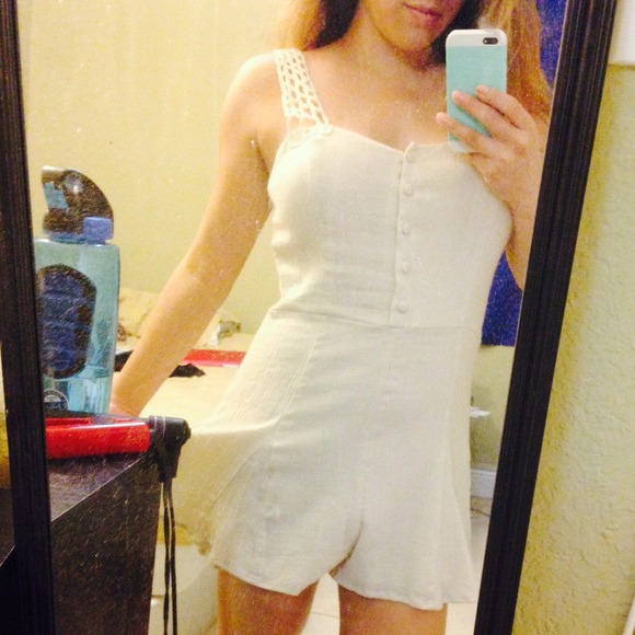 Romper - Picture 2 of 2