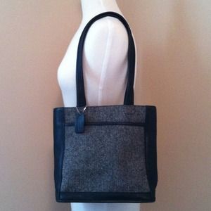 COACH CLASSIC HERRINGBONE PURSE