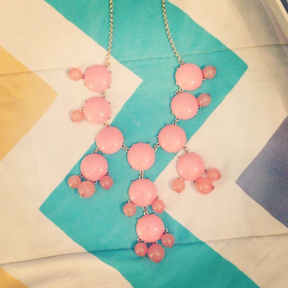 Necklace - Picture 1 of 1