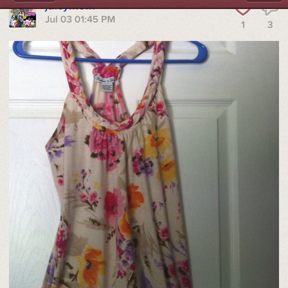 Bundle🙅HOLD🙅 - Picture 2 of 4