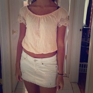 Outfit from American eagle shirt and denim skirt