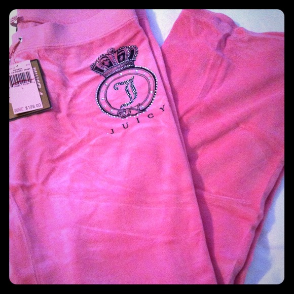 Juicy Couture Pants - NWT Juicy velour pink pants