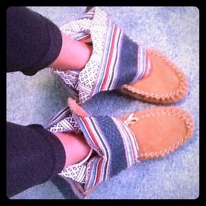 Steve Madden tribal shoes