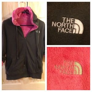 REVERSIABLE NORTH FACE JACKET- Grey&Pink.