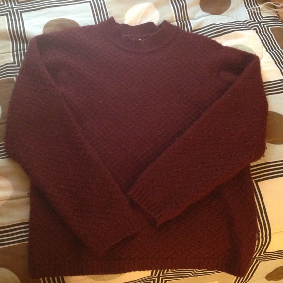 ❗️REDUCED❗️Maroon oversized sweater