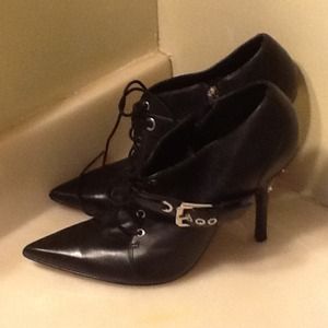 Guess black leather booties