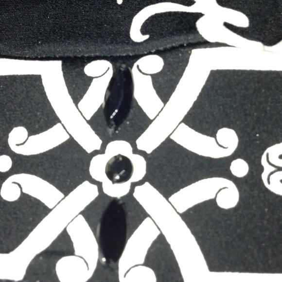 NWOT. Dramatic High Neck Halter - Picture 3 of 4