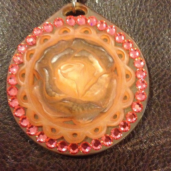 Tarina Tarantino Necklace and Earrings! - Picture 2 of 4