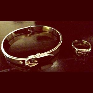Buckle bracelet & ring set💥💸SALE PRICE DROP💥💸