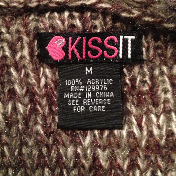 Open front with a tie sweater - Picture 4 of 4