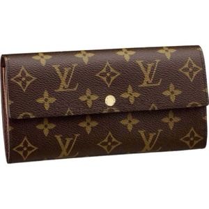 Bundle LV authentic wallets!