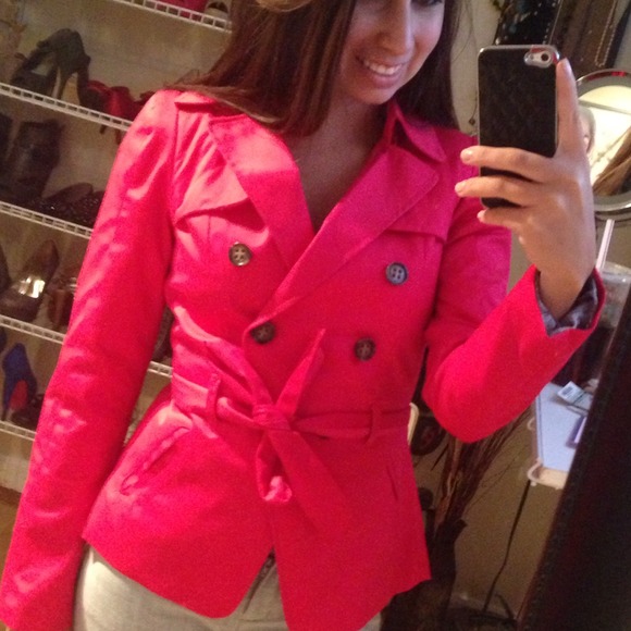 HOT PINK H&M JACKET! PERFECT FOR FALL❤ - Picture 1 of 4