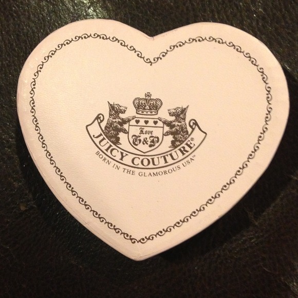 NWT Juicy Couture hoop earrings - Picture 3 of 3