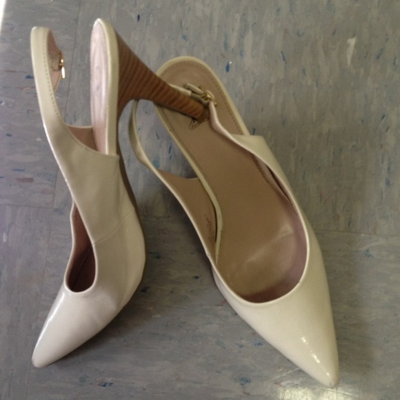 Cream Pointed Toe Slingbacks