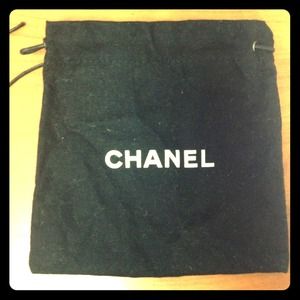 CHANEL mini dust bag