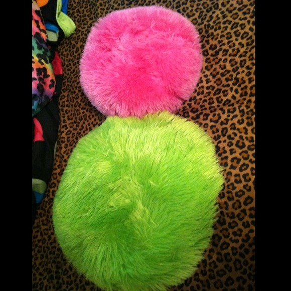 Bundle 😊 - Picture 2 of 4