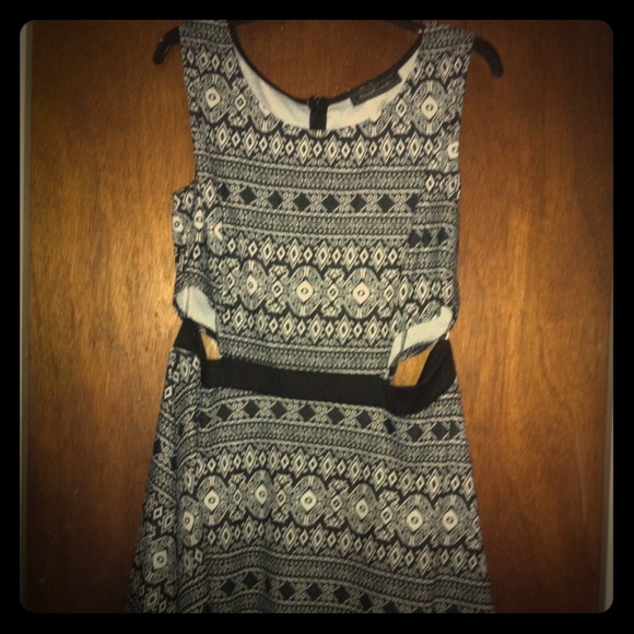 Dresses & Skirts - Sexy Tribal Plus size cut out dress.