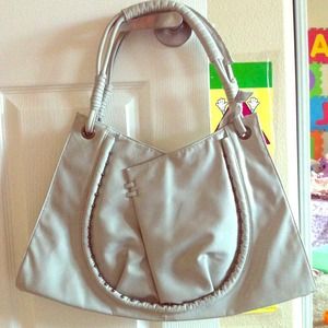SOLD!!!Very elegant handbag