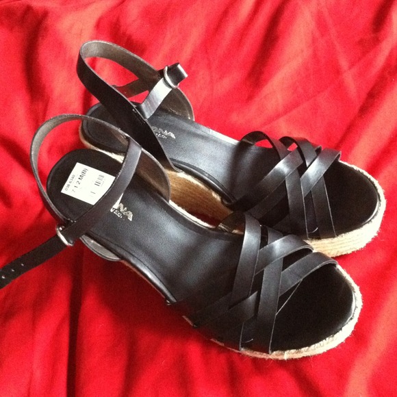 Brand new wedge sandals