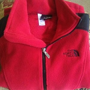 DONATED for fellow posher! @katherinecatron