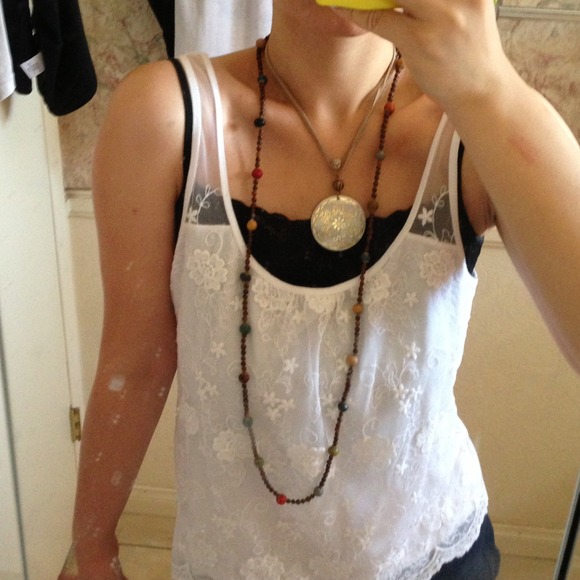 Necklaces - Picture 4 of 4