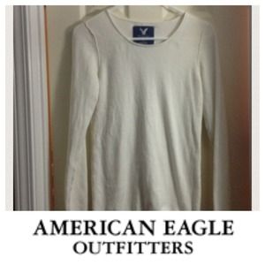 Good condition American Eagle sweater