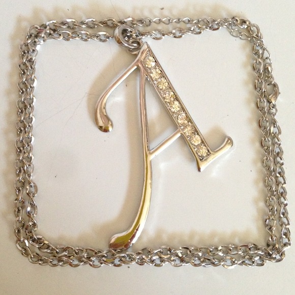 Four long necklaces for sale~~~ - Picture 3 of 4