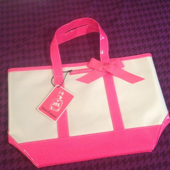 Juicy Couture purse.