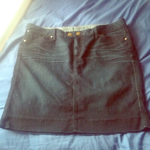 Reserved UNTIL 7/18 Dark blue Denim skirt by Gap.