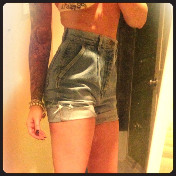 Lee Denim - High waist jean shorts