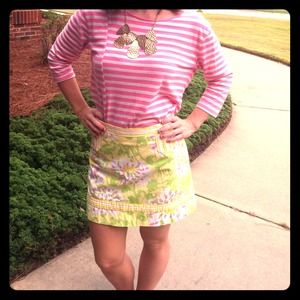 Lilly Pulitzer Jubilee skirt size 2!!