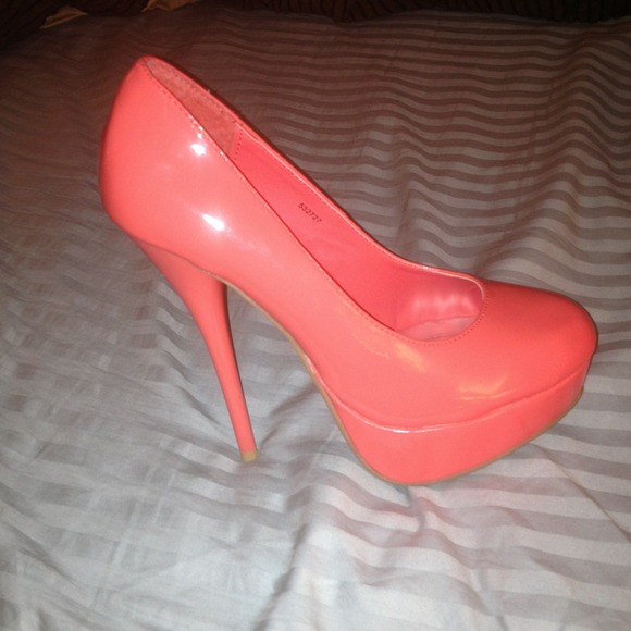 Shoes ✨brand new never worn ✨