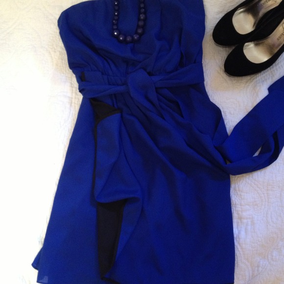 Express Dresses & Skirts - Dress bundle