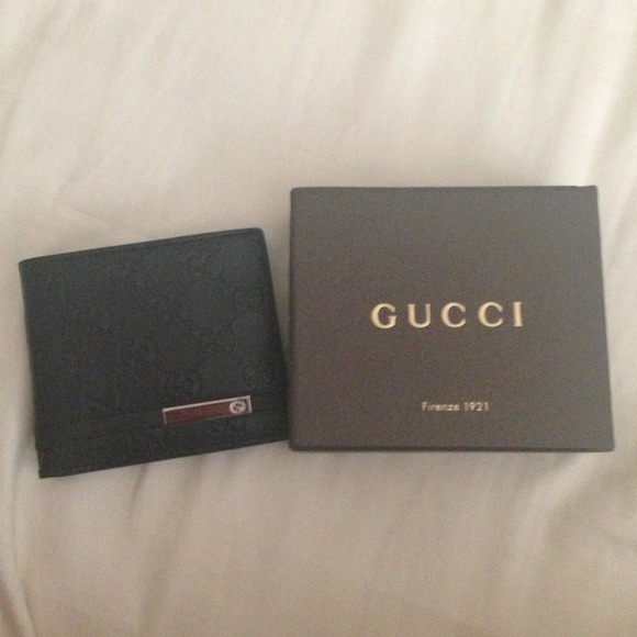 Gucci man wallet
